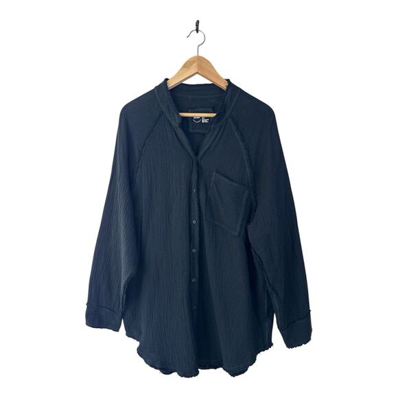 Aerie AE Gauze Cotton Shirt Black SZ Medium Oversized Frayed Edges Long Sleeve - Picture 1 of 11